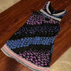 Free People Black and Blue Patterned Dress lined & hidden zipper on side size 10